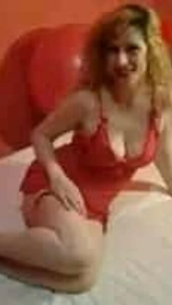 Atenta la dorintele tale pe web, intalnire pasionala si masaj,